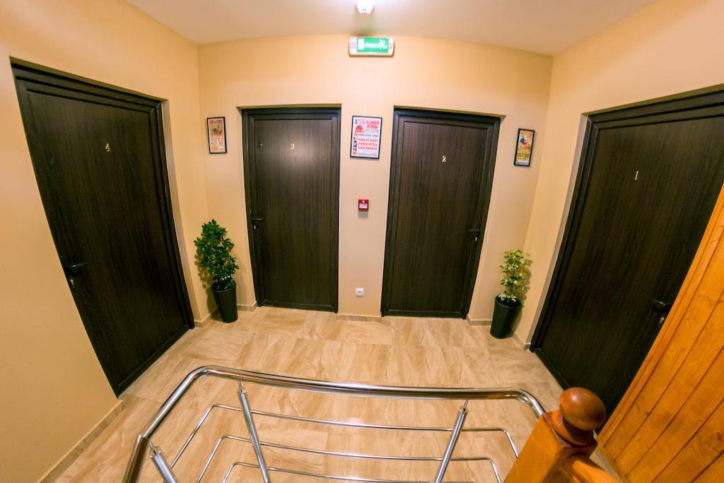 Pensiunea Marina Câmpina Pokoj fotografie
